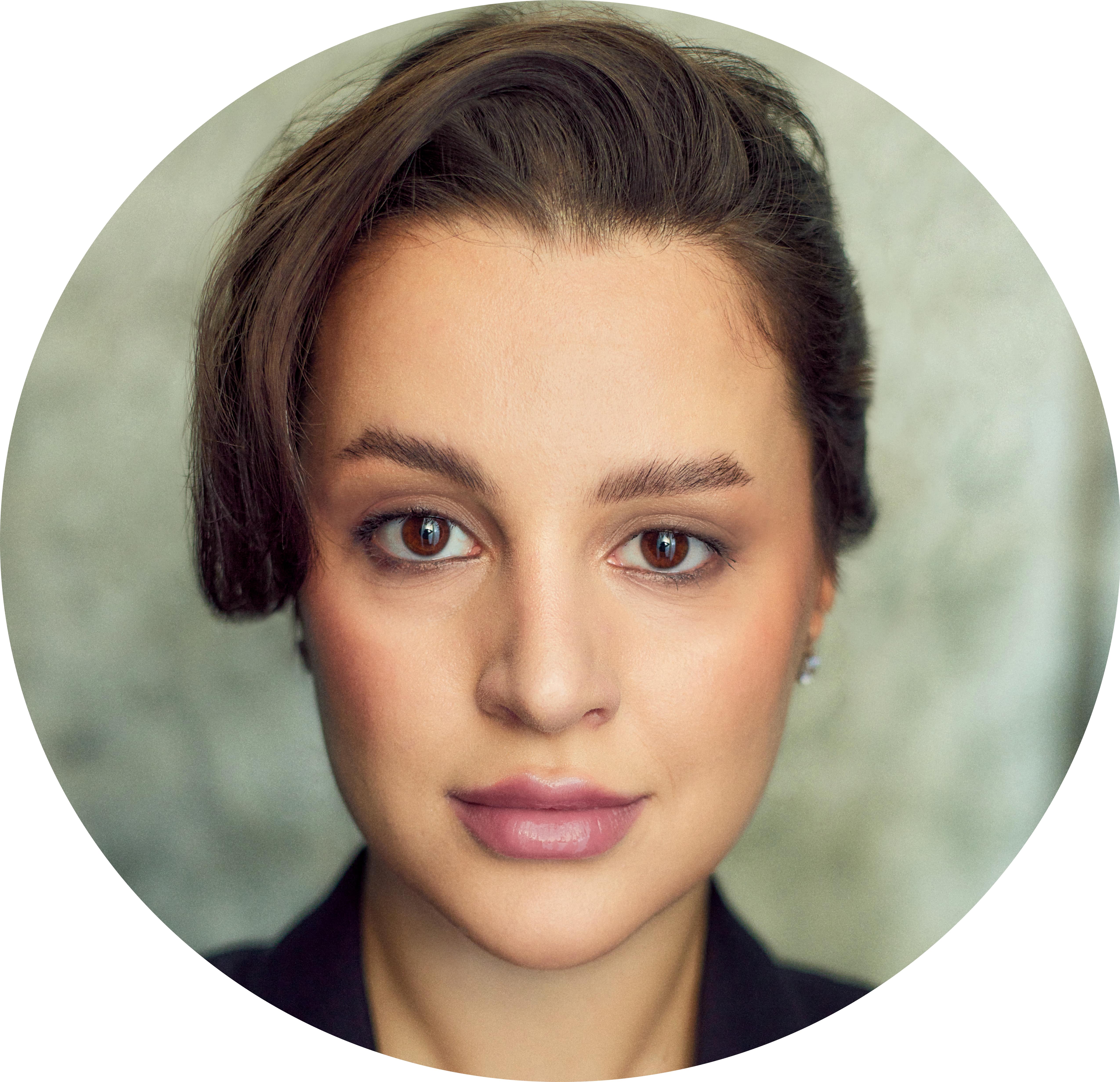 Rina Jakupi Headshot