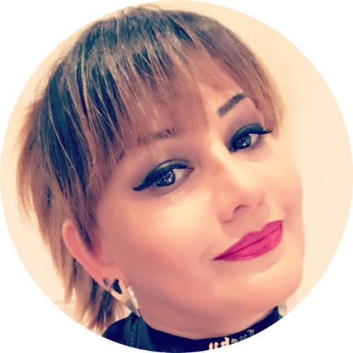 Abeer Matar Arabic female voiceover Headshot