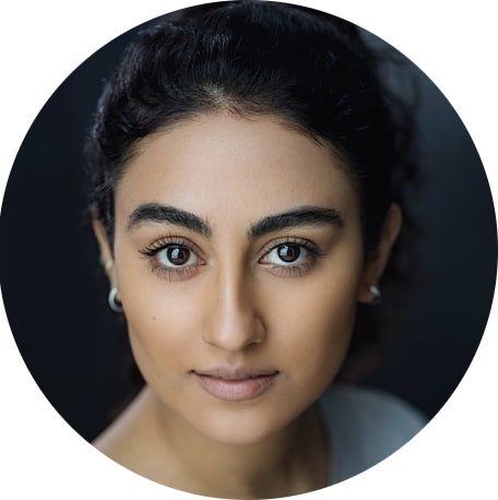Afsaneh Dehrouyeh, Iranian, Female, New, Voiceover, Headshot