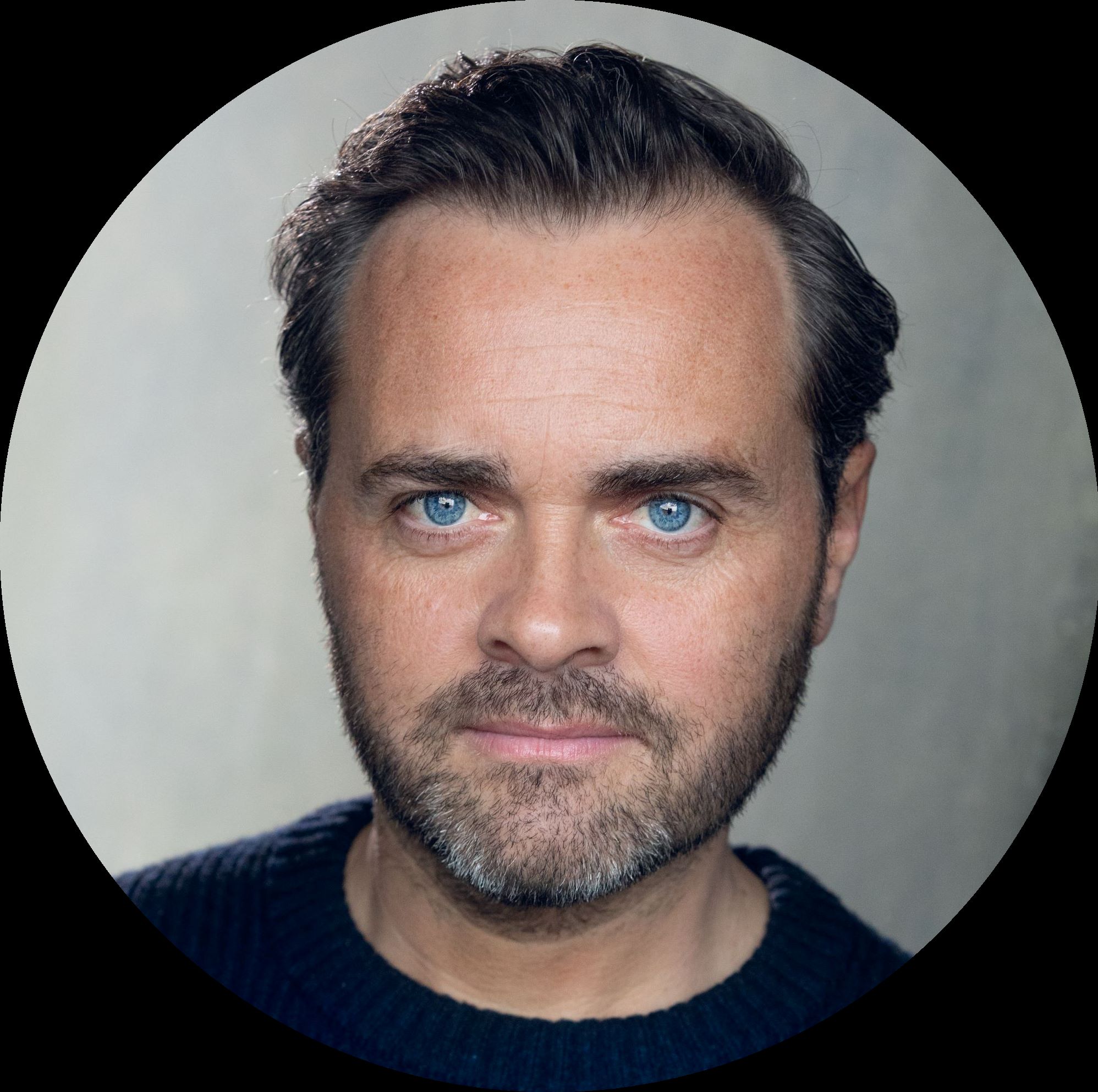 Aidan O'Neill Headshot Irish Male Voiceover Artist