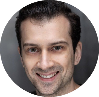 Alex Ballinger Male Russian German Voicoever Headshot