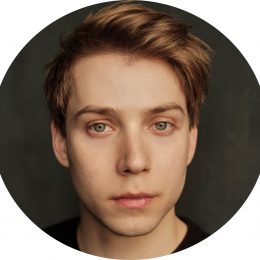 Alex Figueiredo Headshot Voiceover Artist Male Polyglot