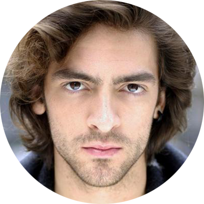 Andreas Munoz Spanish male voiceover Headshot