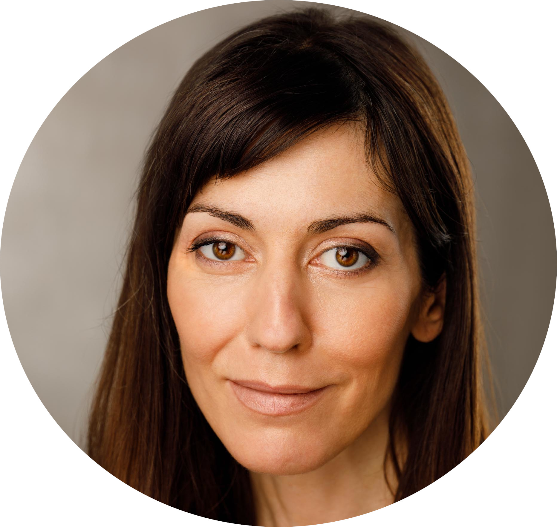 Andreea Padurariu Headshot Voiceover Artist Female