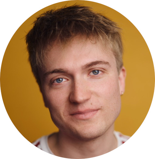 Angus Stobie Male Voiceover Headshot Scottish