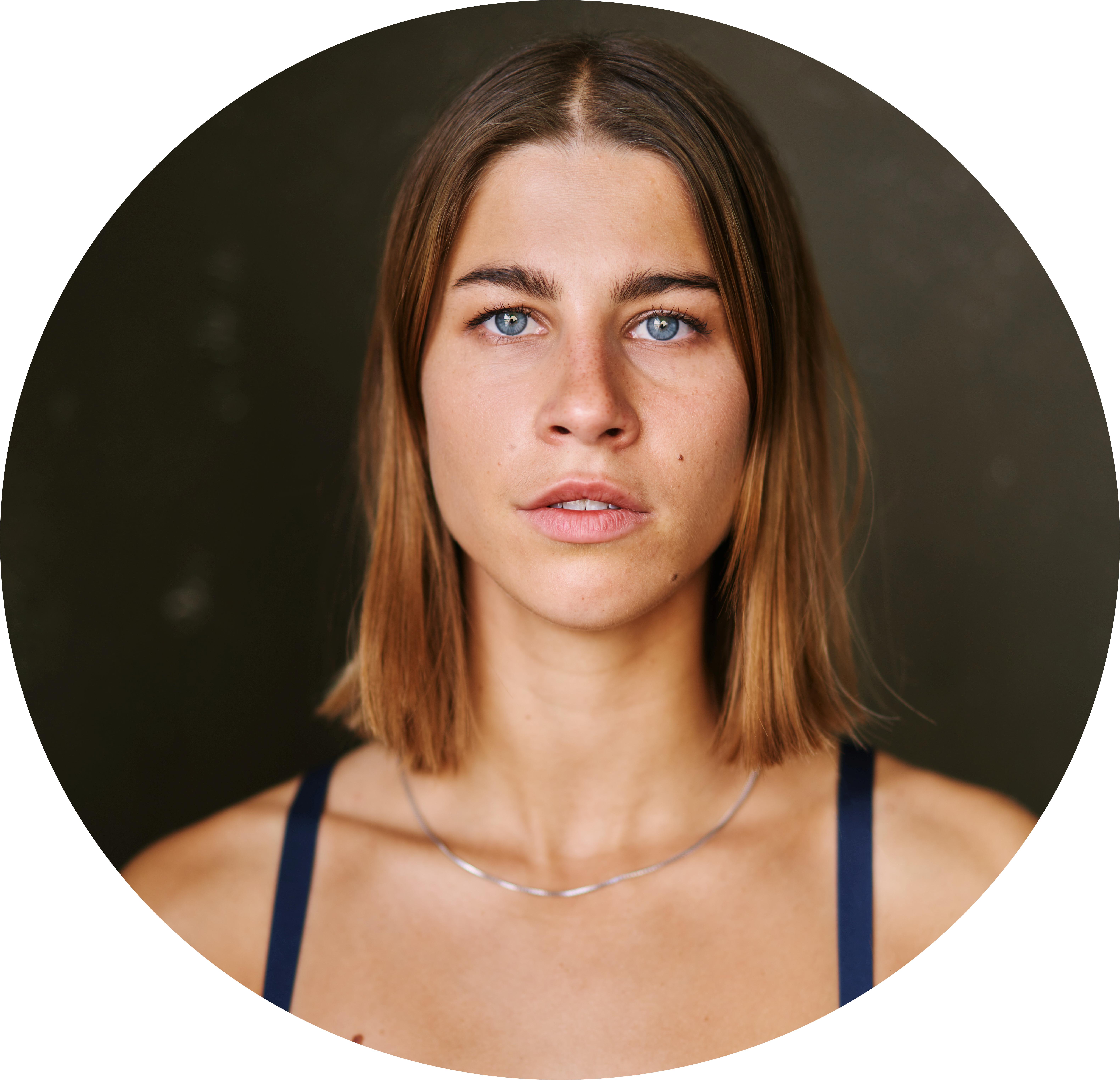 Anju Sauter Headshot