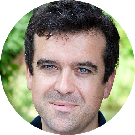 Aonghus Weber, Gaelic, Male, Voiceover, Headshot