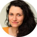 Audrey L'Ebrellec Female Voiceover French Headshot 2