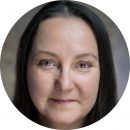 Carolyn Saint-Pe French FemaleVoiceover Headshot
