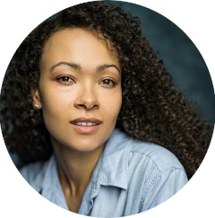 Christine Walsh Headshot Female Voiceover