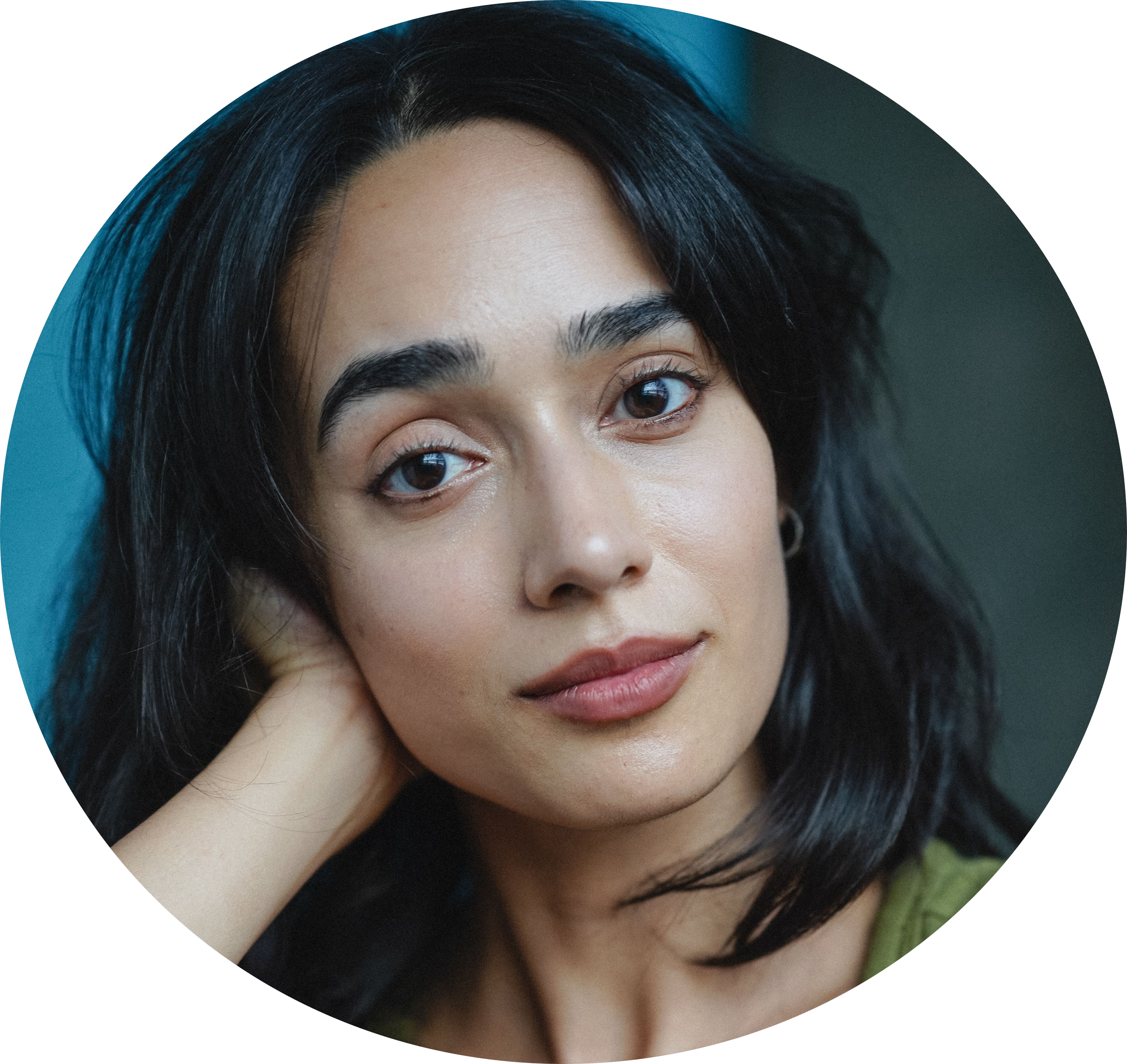 Thara Schöön Headshot Voiceover Swedish Female Artist