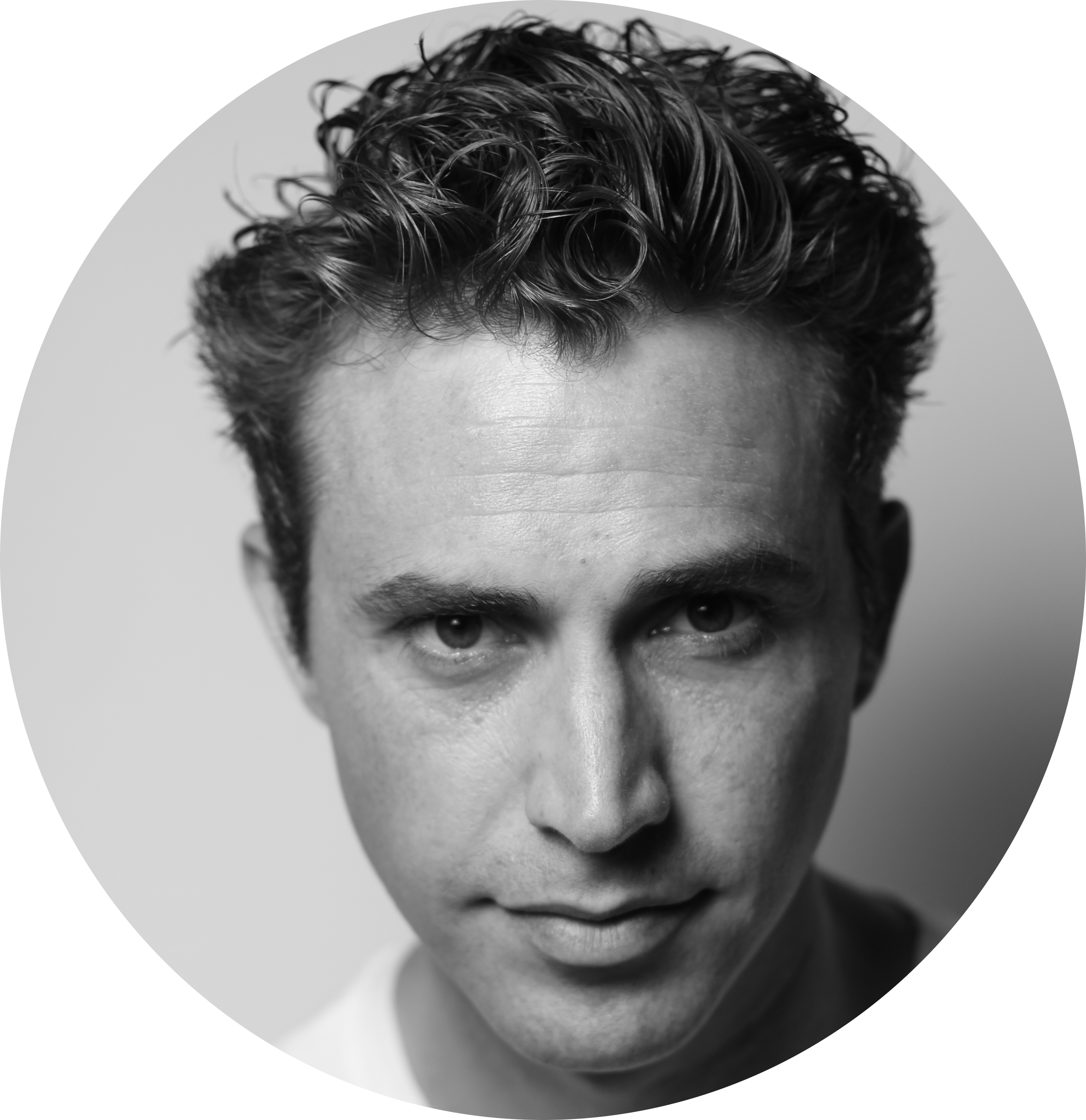 Dylan Edy Male Afrikaans South African Voiceover HeadshotHeadshot