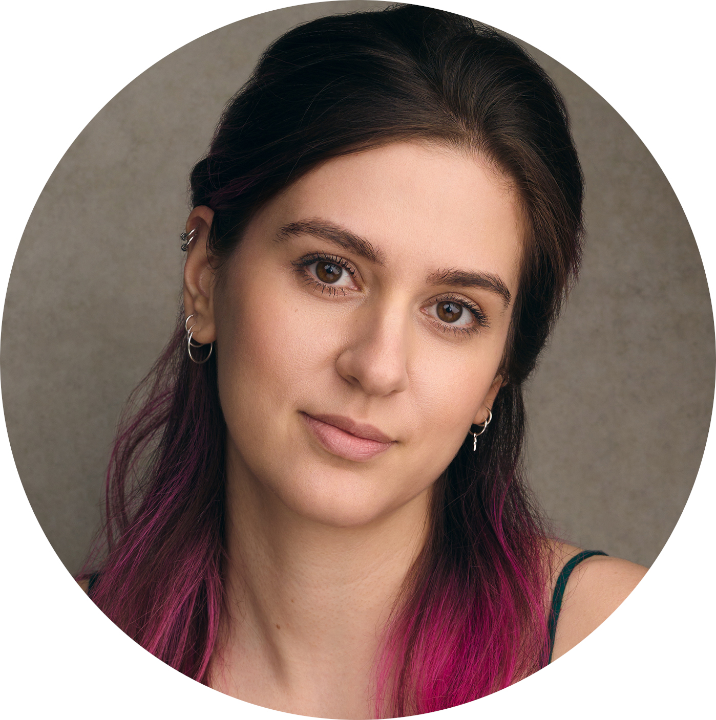 Erifyli Gigante Female Greek Voiceover Headshot