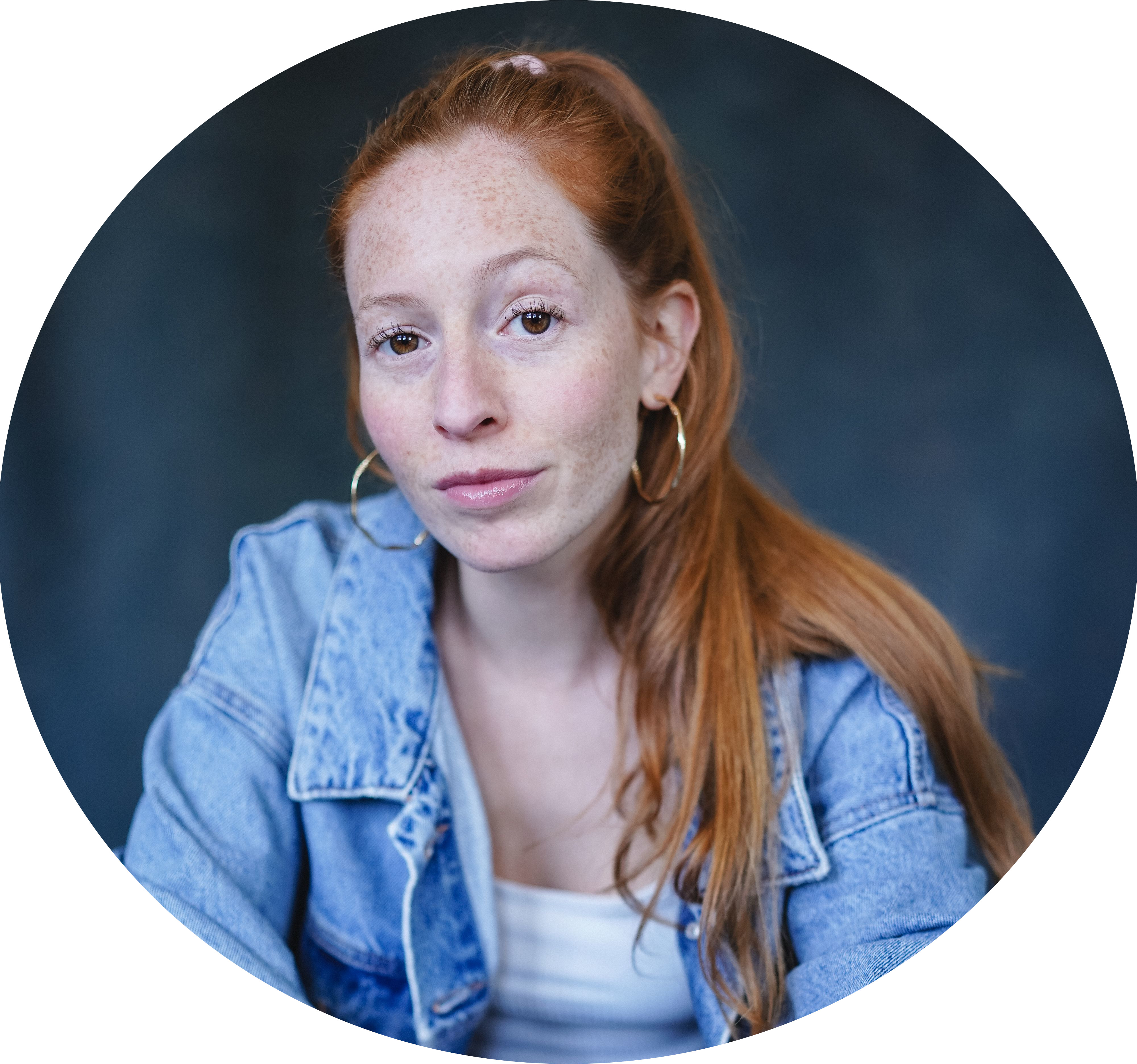 Francesca Noan Headshot Spanish-Latin Female Voiceover