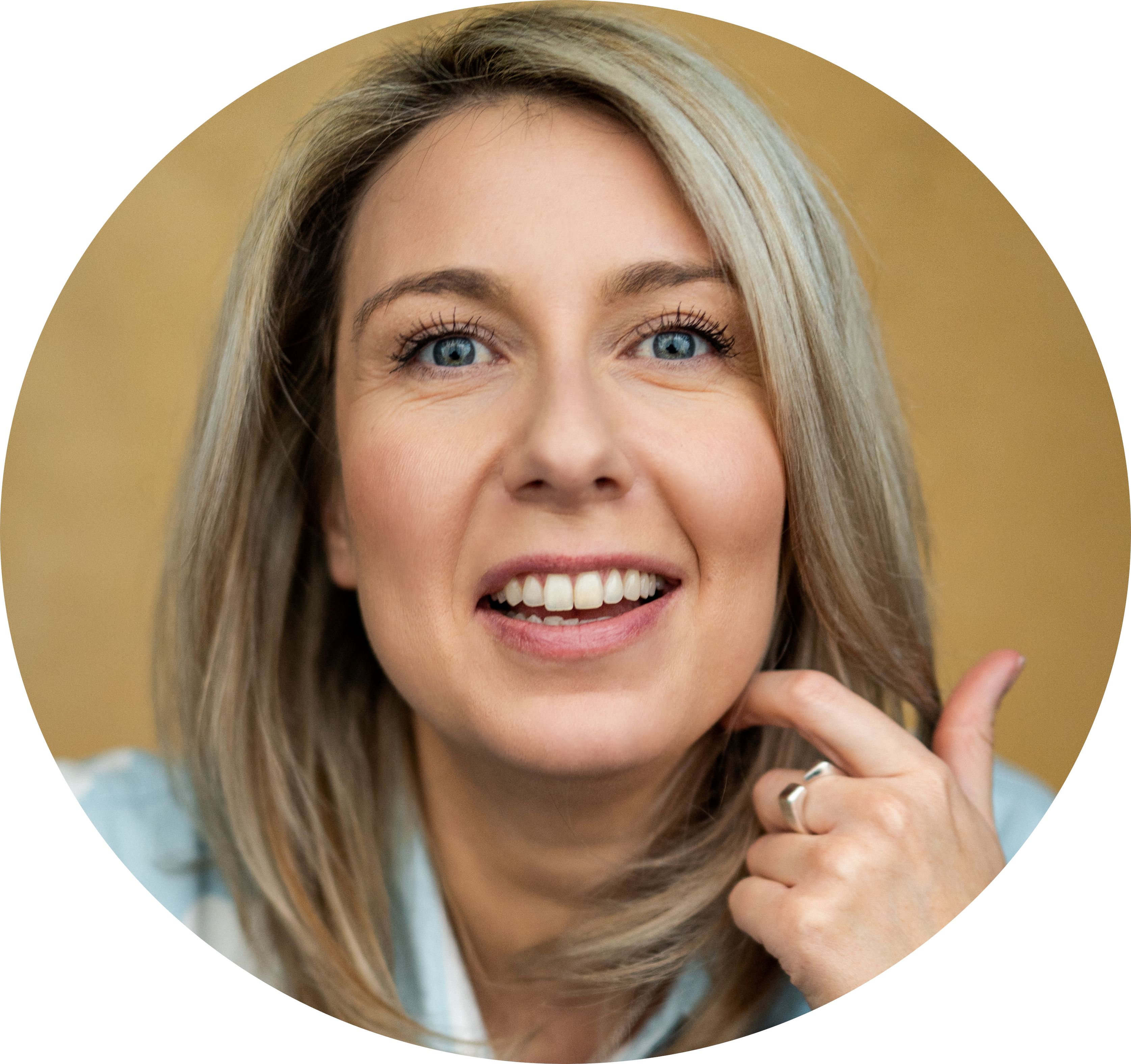 Gabrielle MacPherson Headshot Voiceover Artist