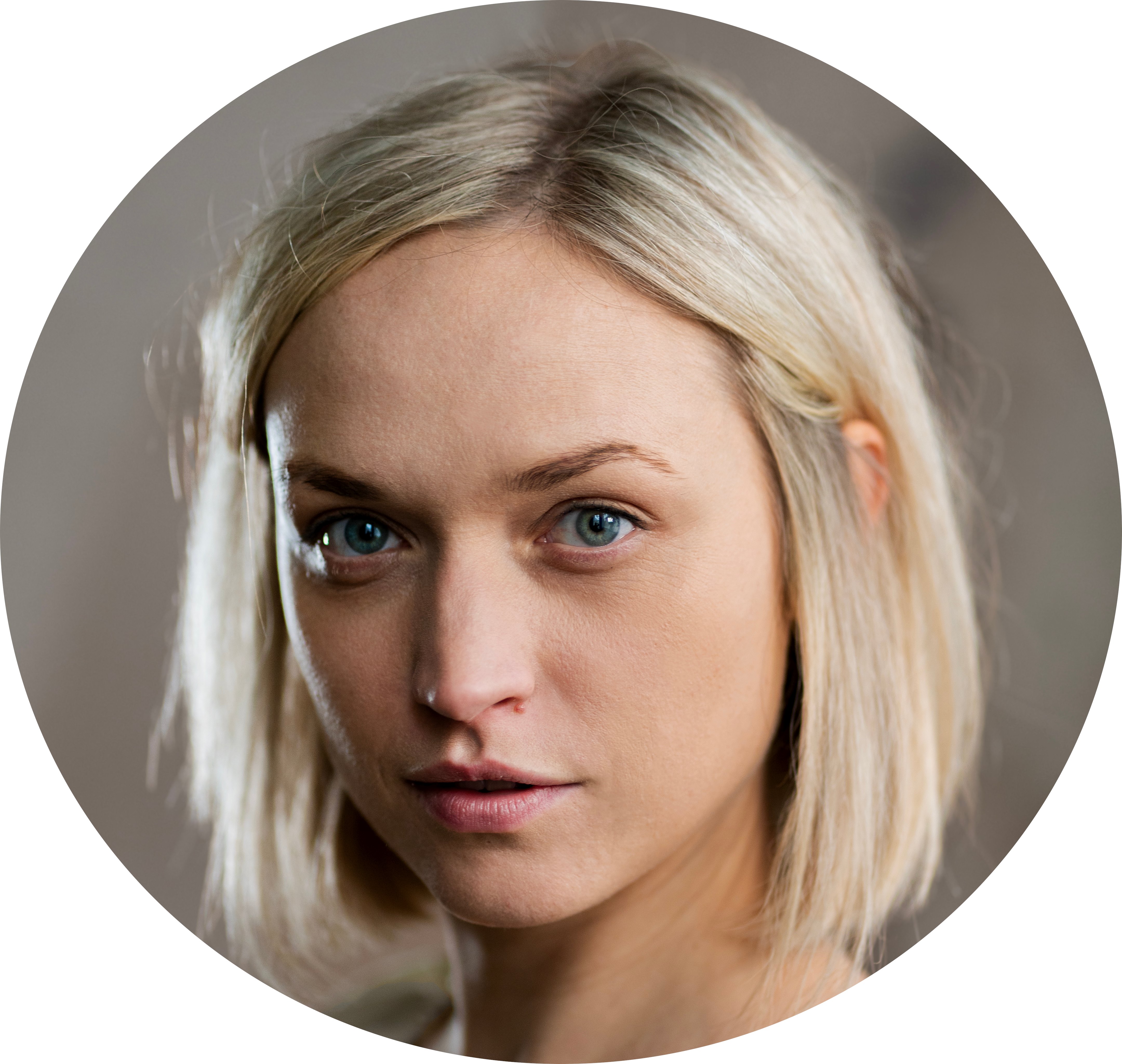 Glorija Z Vitkus Headshot Lithuanian Voiceover Artist