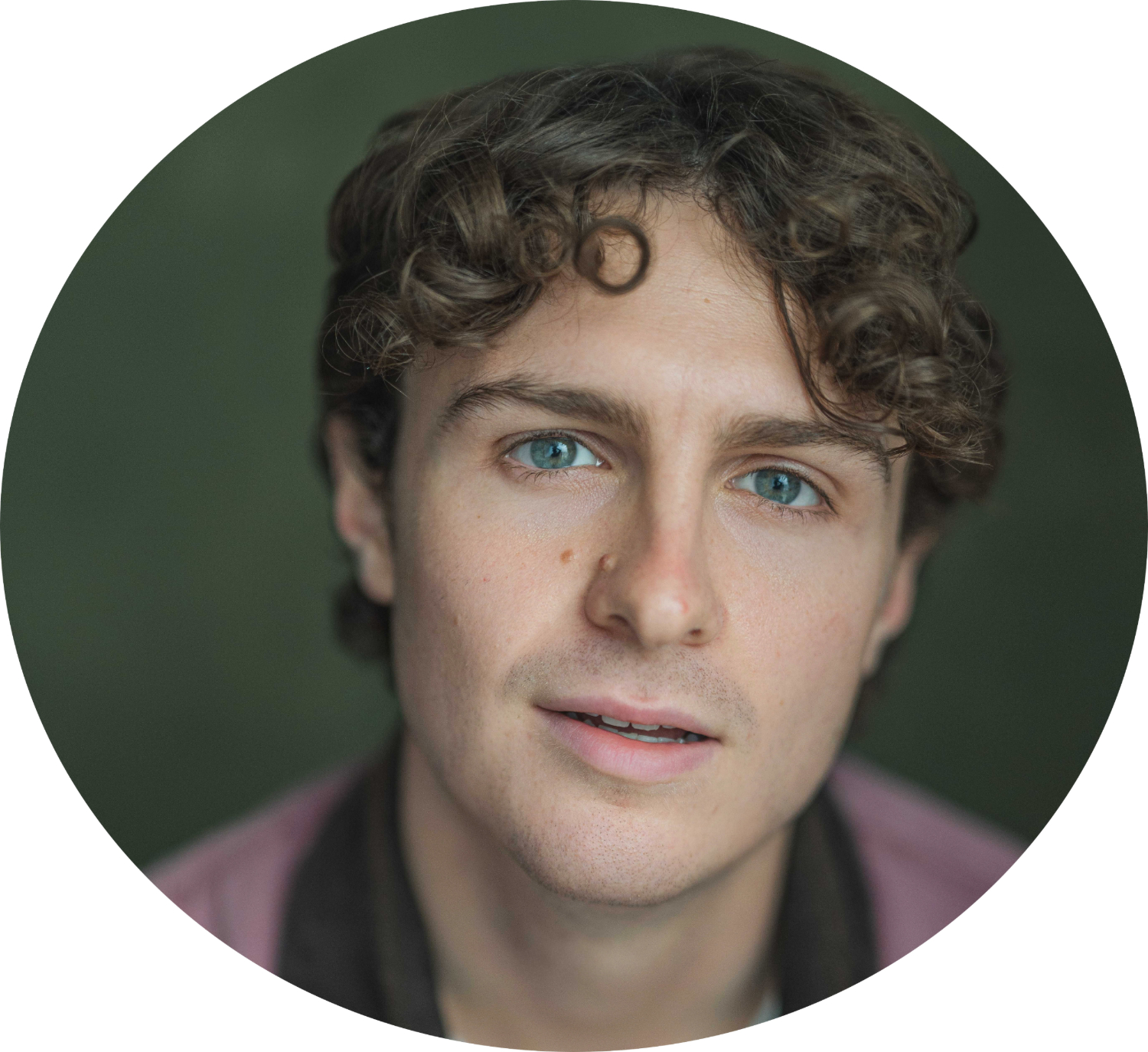 Hamish Llyod Barnes Headshot Male Voiceover Artist UK RP London