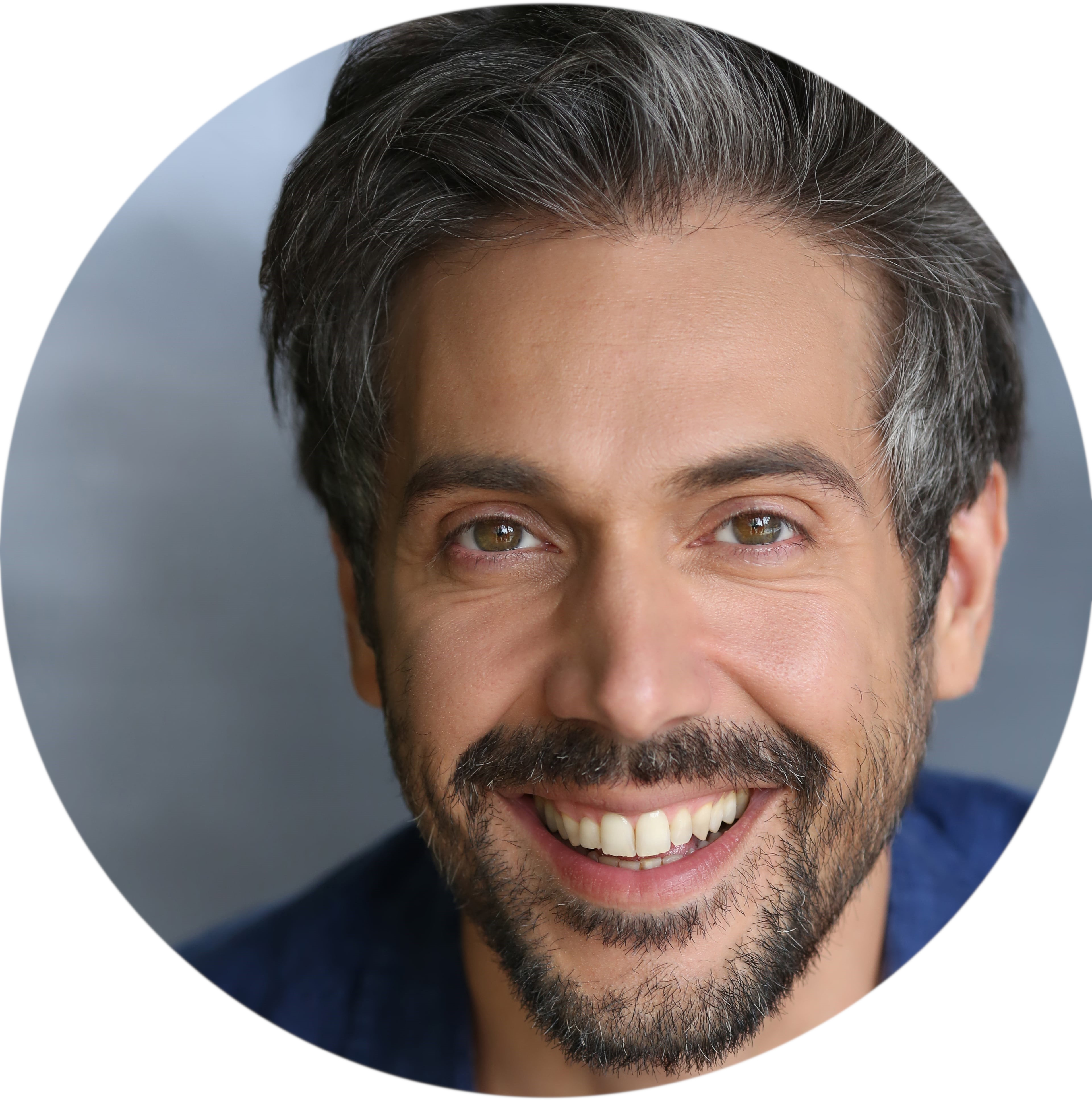 Yuri Buzzi Male Italian Voiceover Headshot