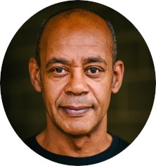 Howard Saddler Male Voiceover Headshot