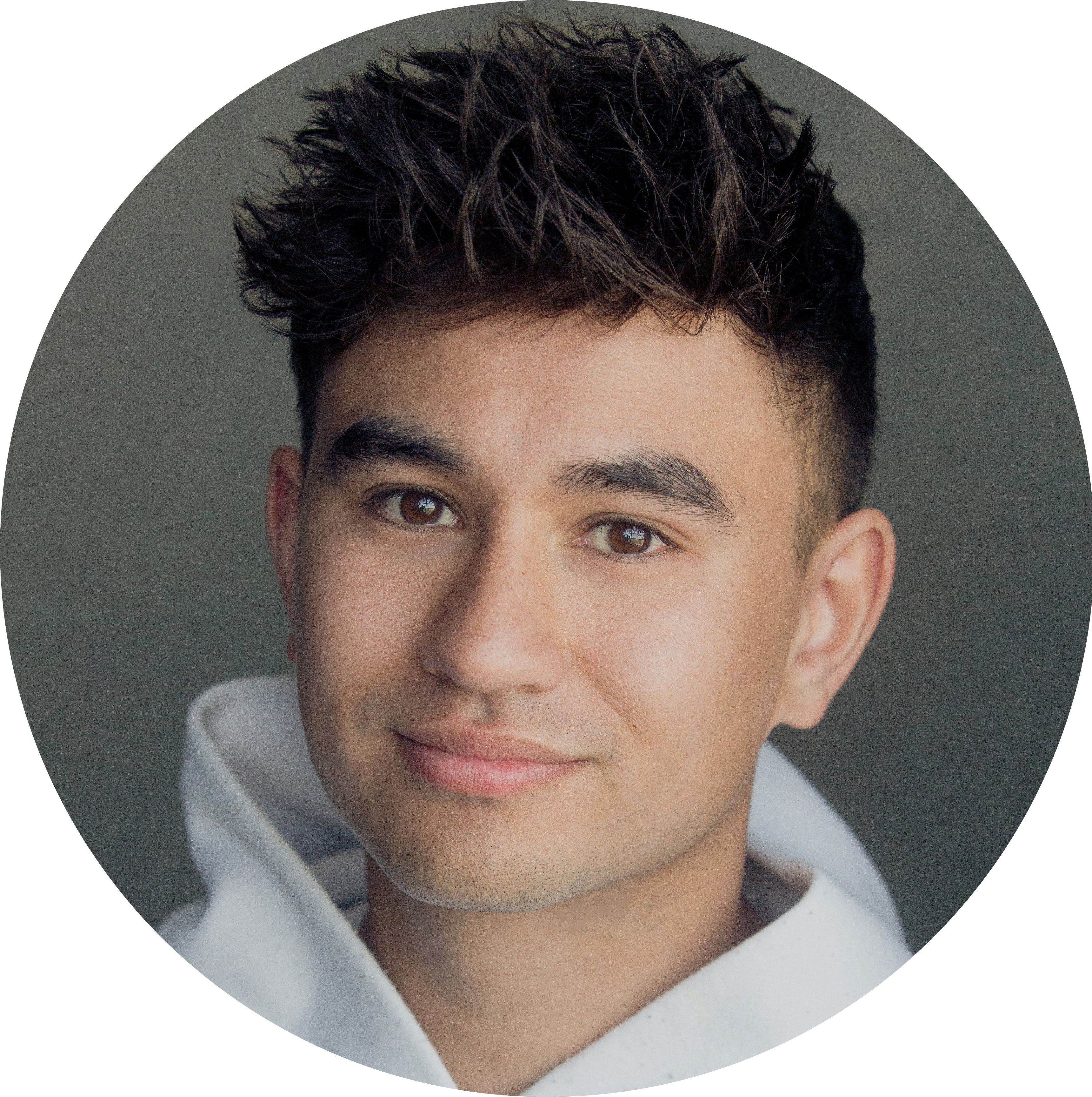 Iskandar Eaton Headshot Male Voiceover Artist Sheffield Yorkshire Northern