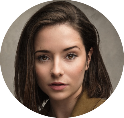 Jenna Innes Female Scottish Voiceover Headshot