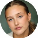 Jennifer Grönwald Headshot Voiceover Swedish Female Artist