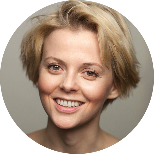 Joanna Ignaczewska Polish female voiceover Headshot
