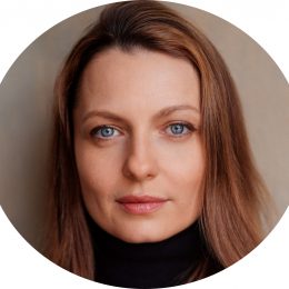 Joanna Zwierzyńska Headshot Polish Voiceover Eastern European Artist
