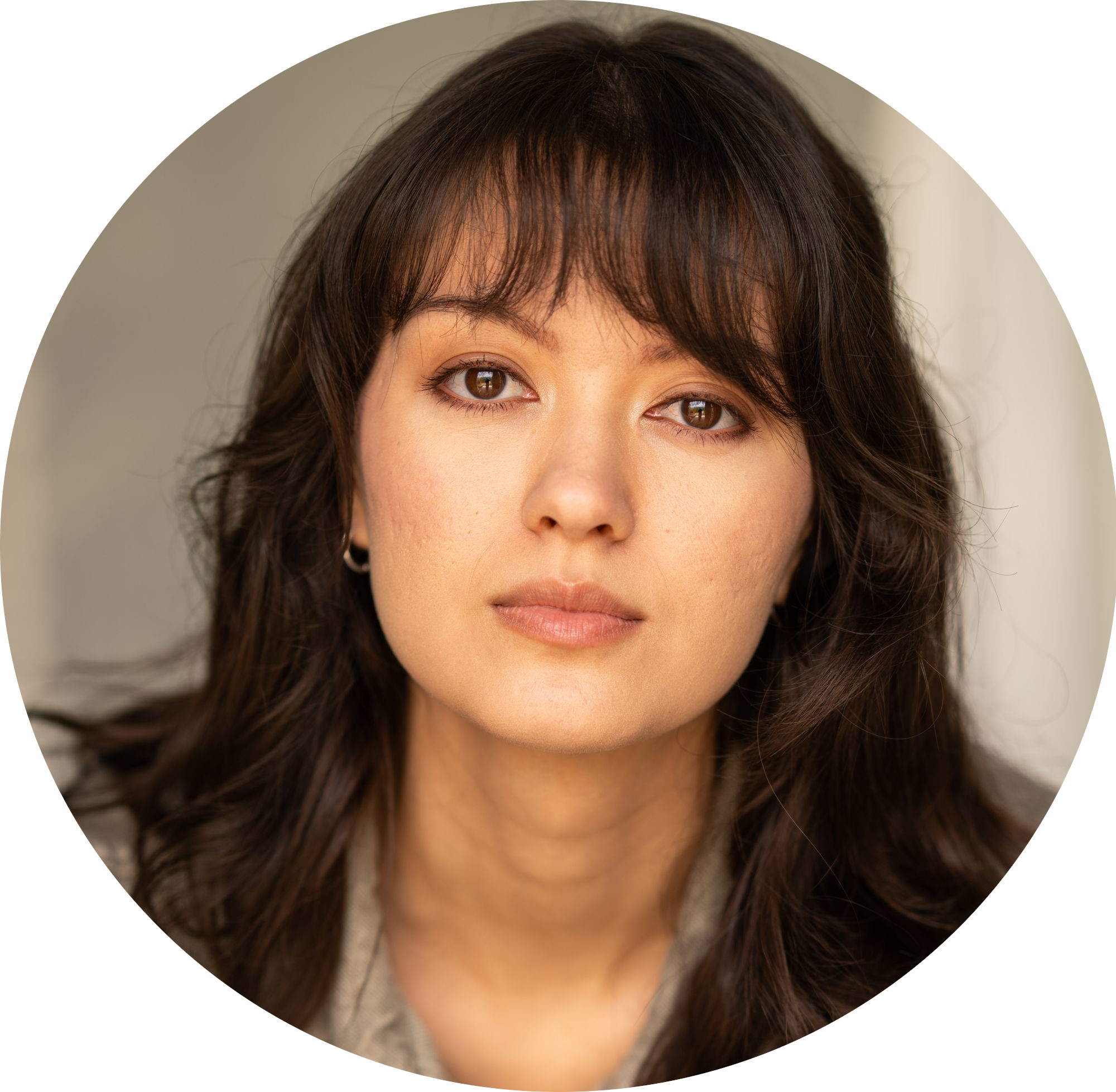 Kat Cleave Headshot American Voiceover Artist Female Actor