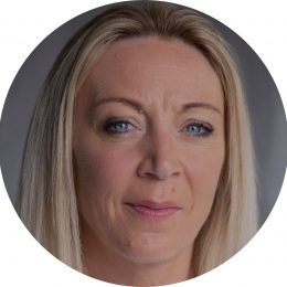 Kelli Hollis Headshot Female Voiceover Actor British