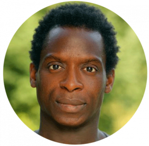 Kobna Holdbrook Smith voiceover headshot