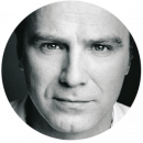 Laurentiu Possa Romanian male voiceover headsho