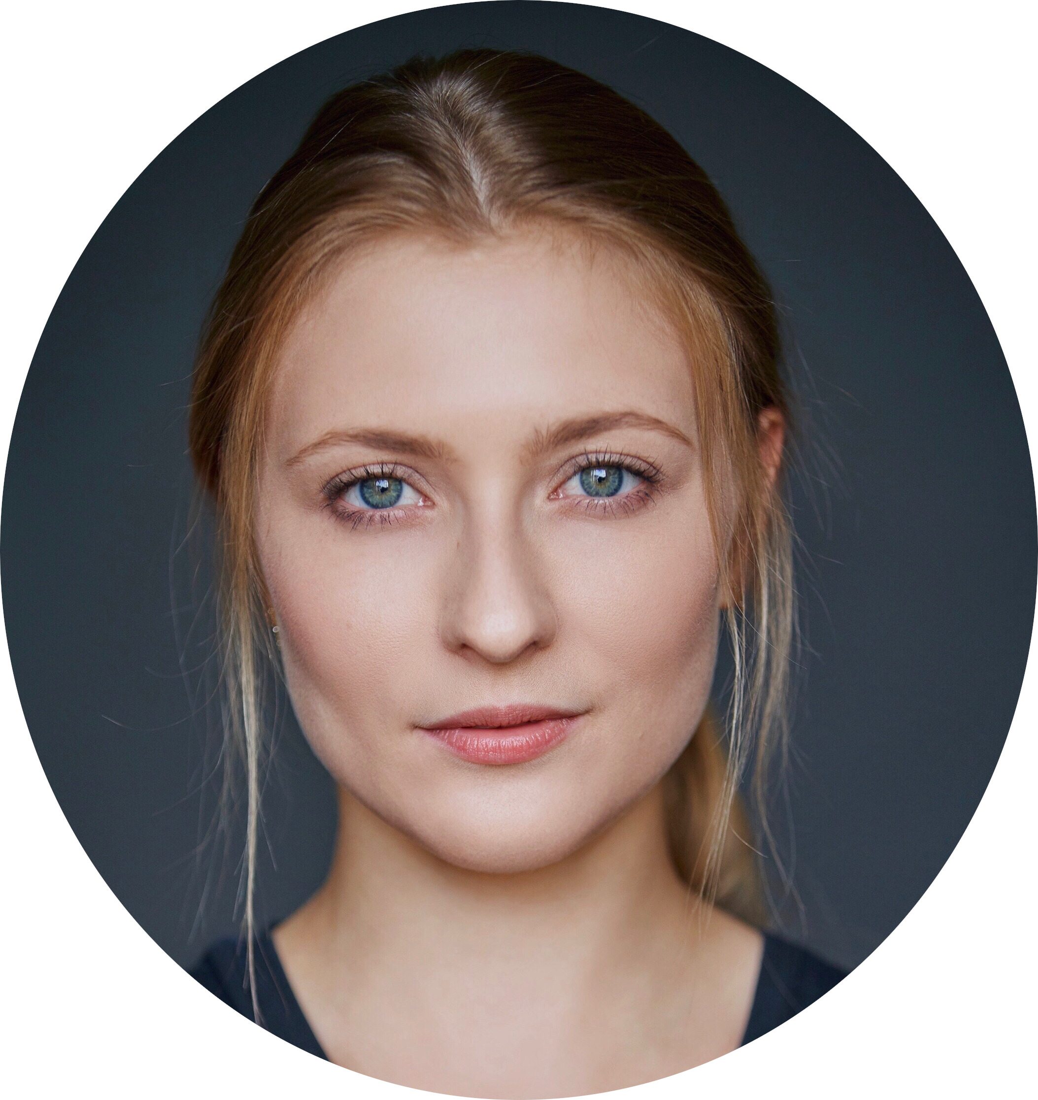 Lisa-Marie Hübner Headshot Voiceover Artist German Female