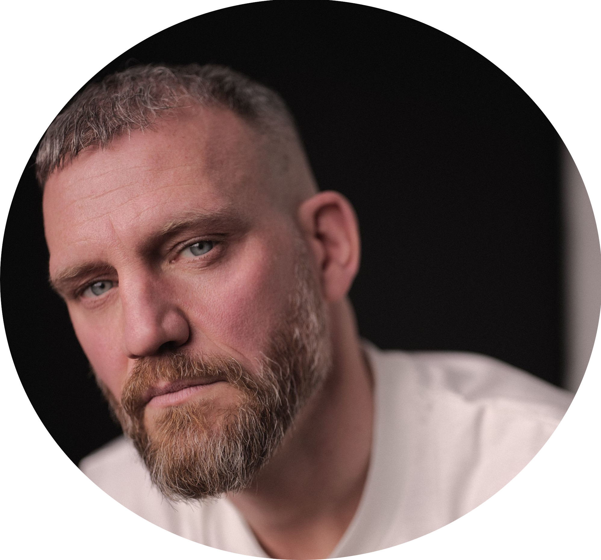 Louis Bernard Headshot French Male Voiceover Artist
