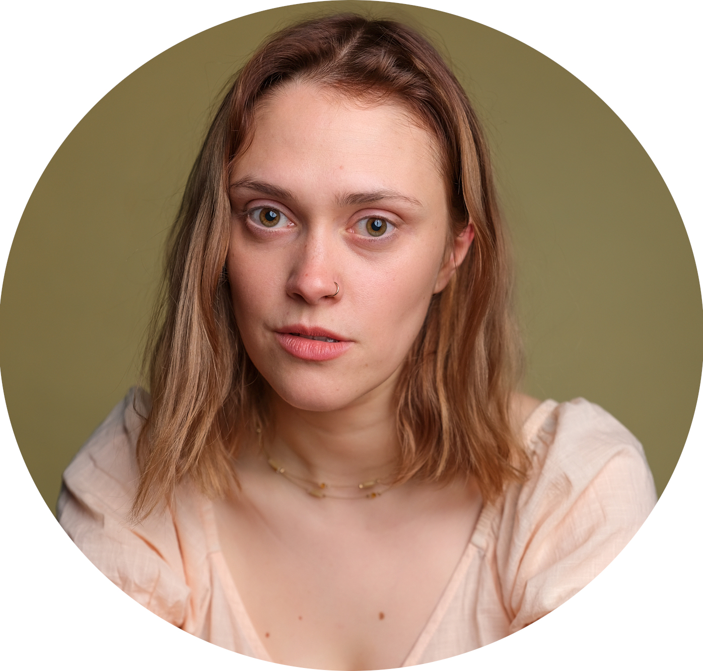 Meg Artherton Headshot