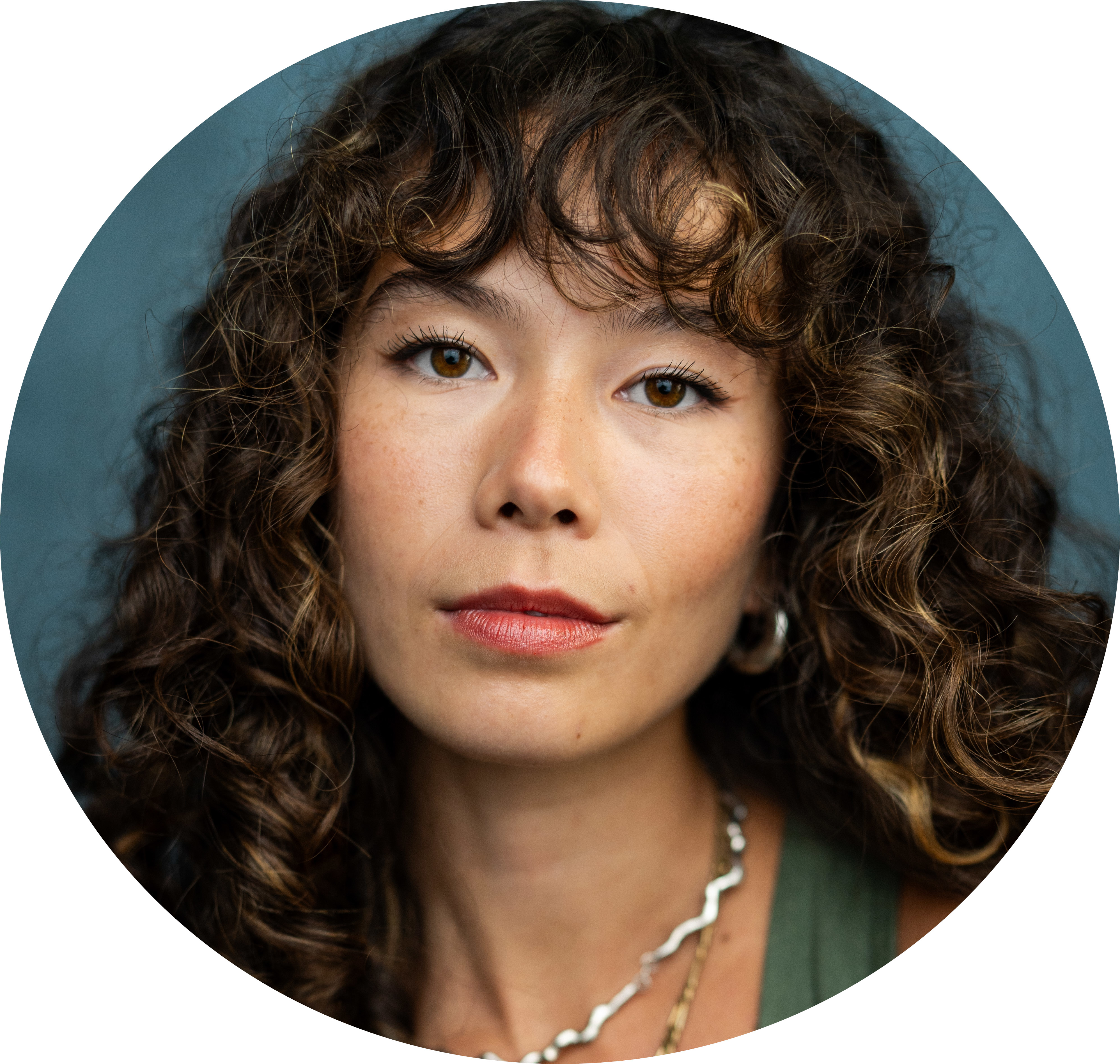 Nicole Miners Headshot American Female Voiceover
