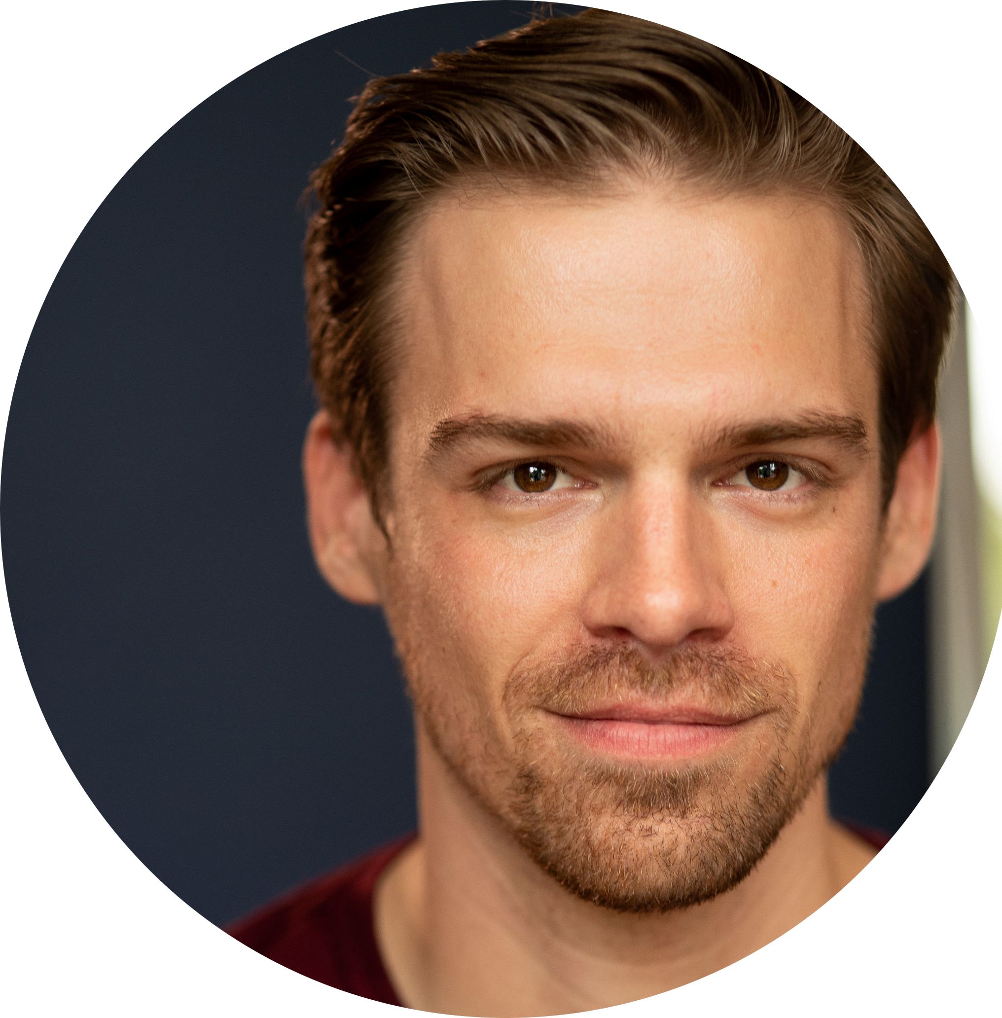 Nathan Adams Stark Male US Voiceover Headshot