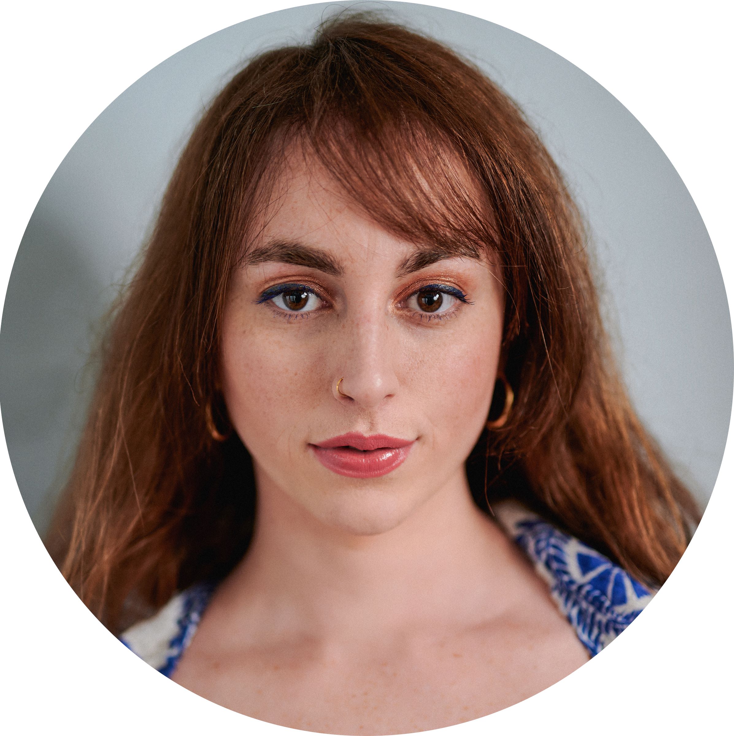 Nevada Red Female Welsh Italian Voiceover Headshot