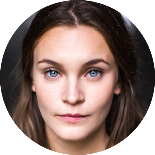 Nina Georgieff German female voiceover Headshot
