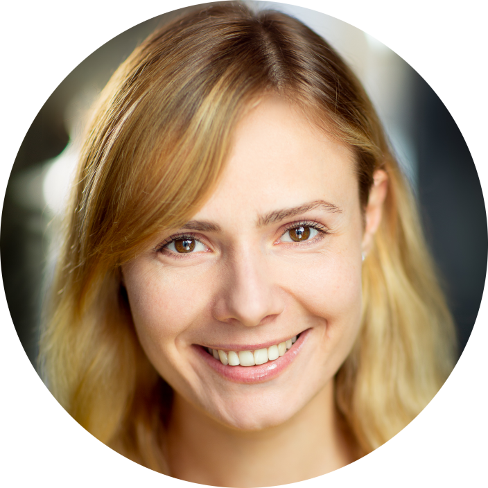 Olga Starpovich, New, Female, Voiceover, Russian, Headshot