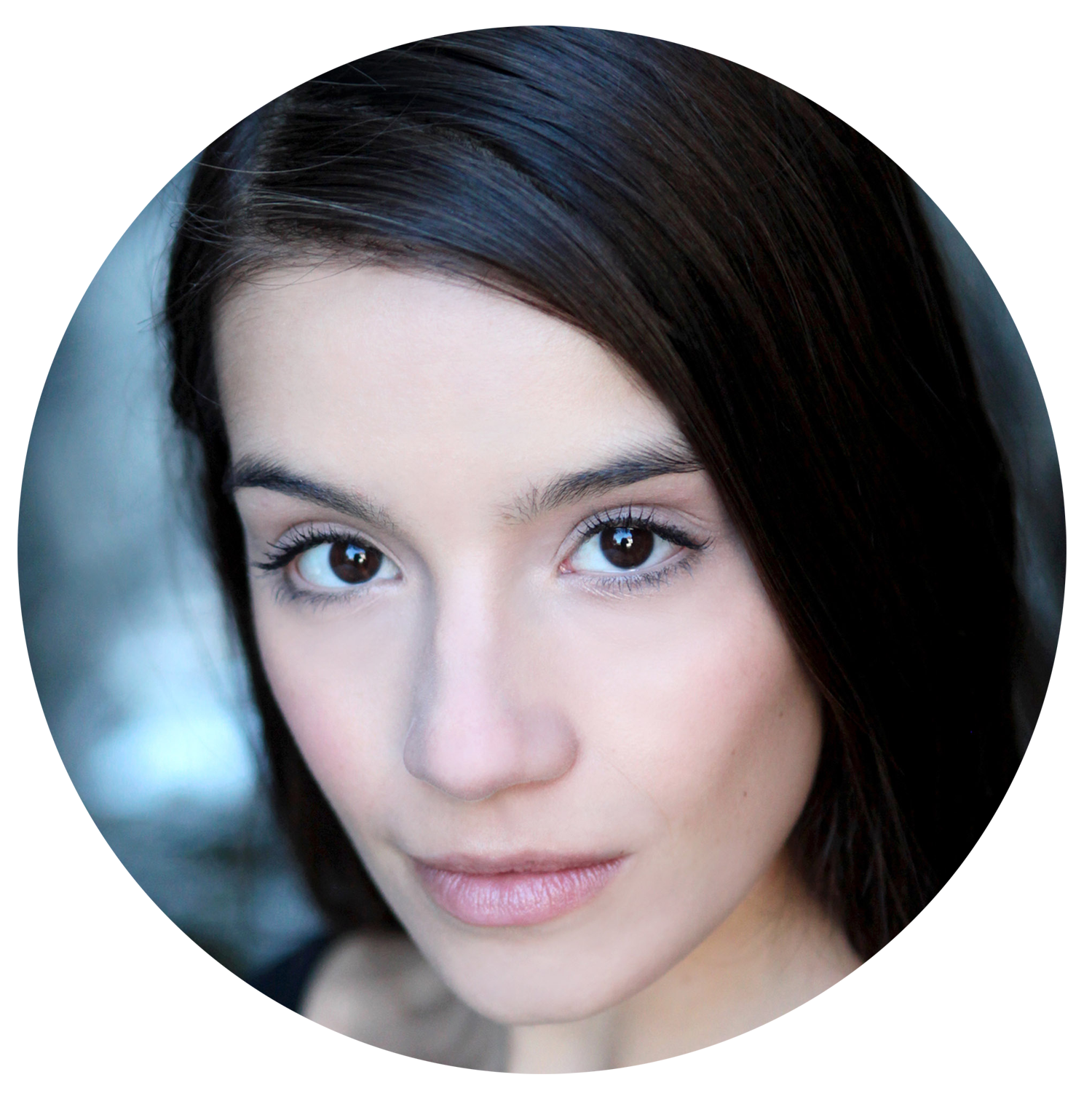 Olivia Popica Romanian voiceover headshot