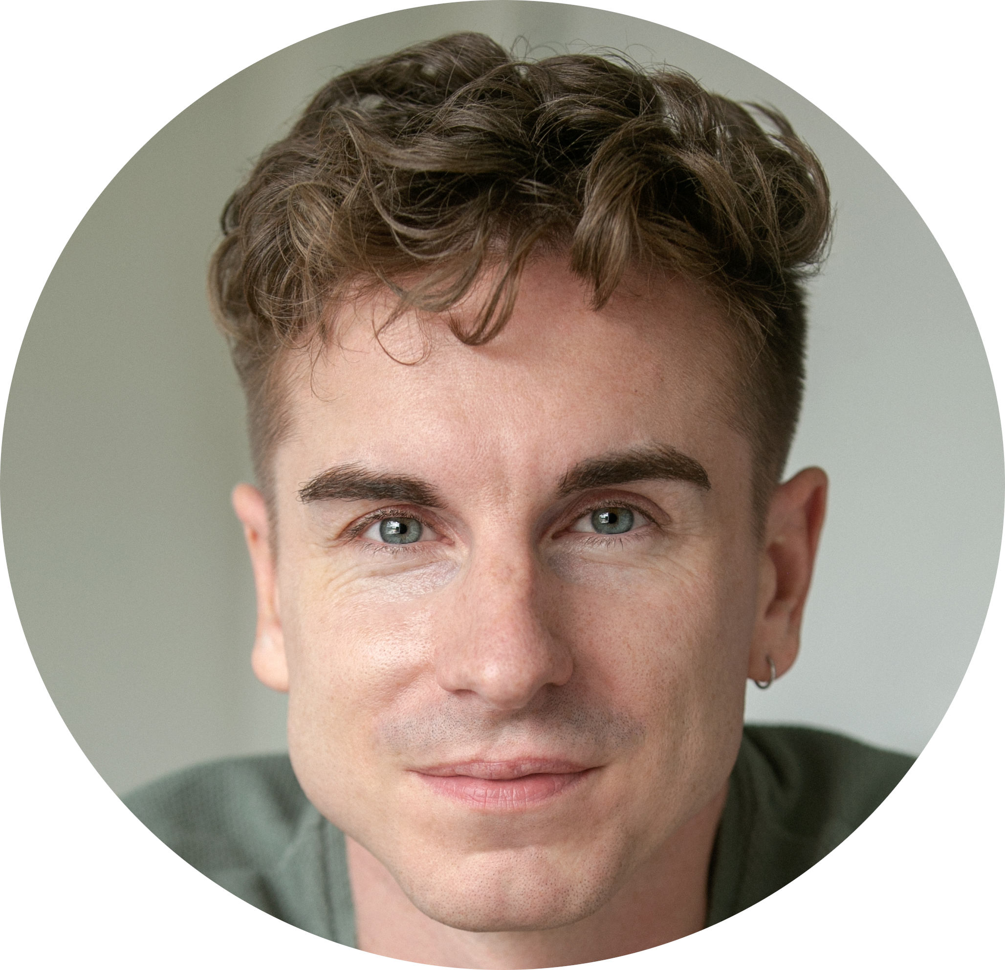 Robbie Merchant Male Essex Voiceover Headshot