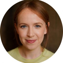 Rosalind Lailey Female Voiceover Headshot