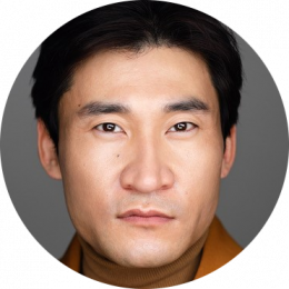 Rui Shang, New, Male, Chinese-Mandarin, Voiceover, Headshot