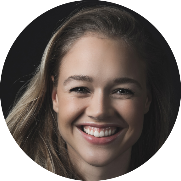 Sigrid Zeiner Norwegian Female Voiceover Headshot