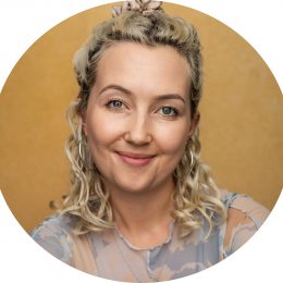 Tamsin Lynes Headshot Devon West Country Voiceover Artist Female