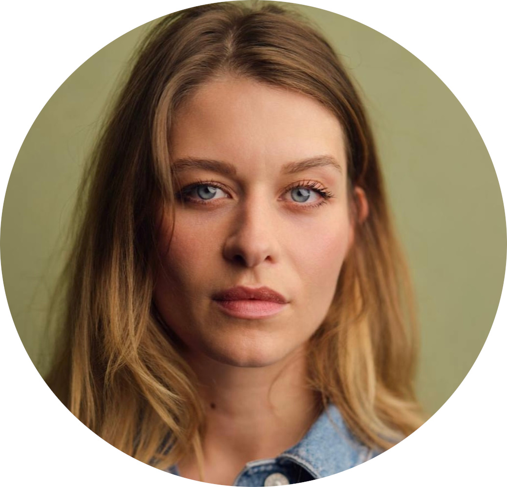 Vjosa Azemi Headshot Female Voiceover German Swiss German