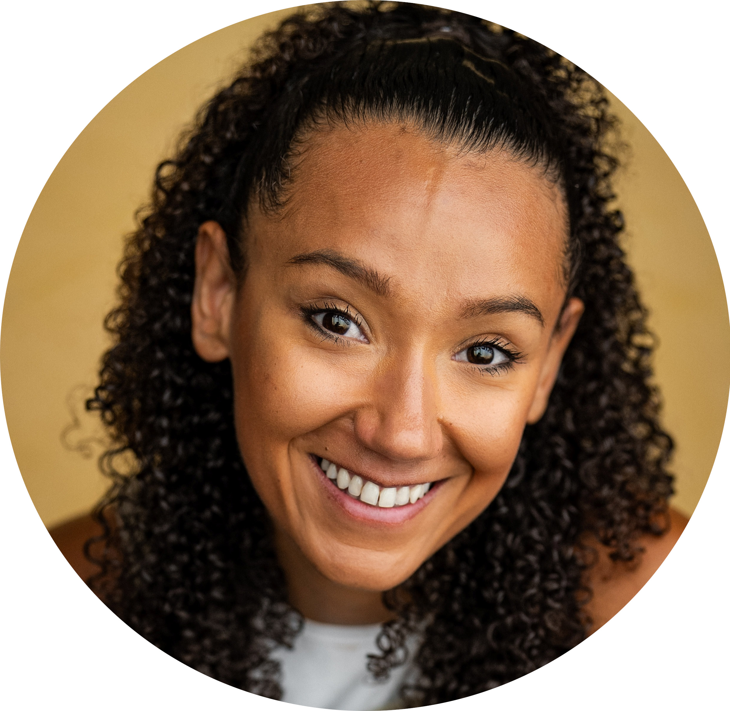 Yana Penrose Headshot Female Voiceover Artist Cornish West Country