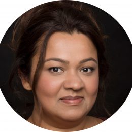 Arti Mirwani-Daltry Headshot Hindi Female Artist Voiceover