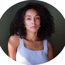 Ruby Glyne Headshot Female Voiceover Artist Oxford RP